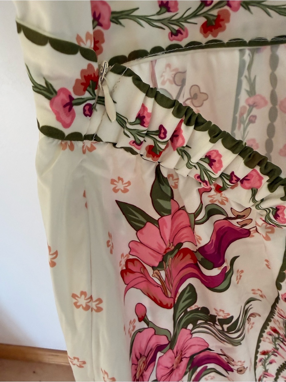 Commense Ivory Maxi Dress with Pink Floral Trim - Picture 4 of 6